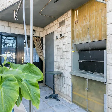 Seaside With A Swimming Pool Okrug Gornji, Ciovo - 11374 Apartamento Trogir