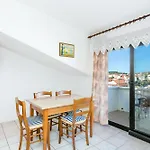 Seaside With A Swimming Pool Okrug Gornji, Ciovo - 11374 Trogir