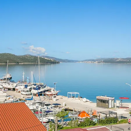 Seaside With A Swimming Pool Okrug Gornji, Ciovo - 11374 Appartement Trogir
