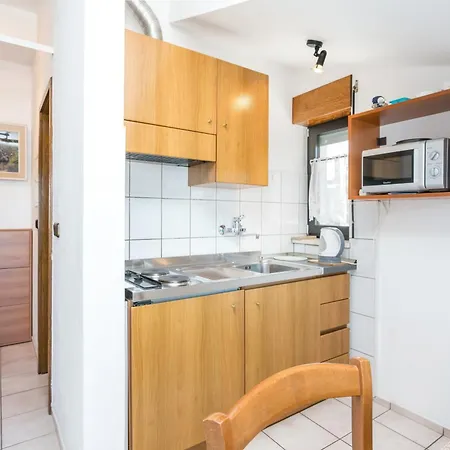 Seaside With A Swimming Pool Okrug Gornji, Ciovo - 11374 Appartement