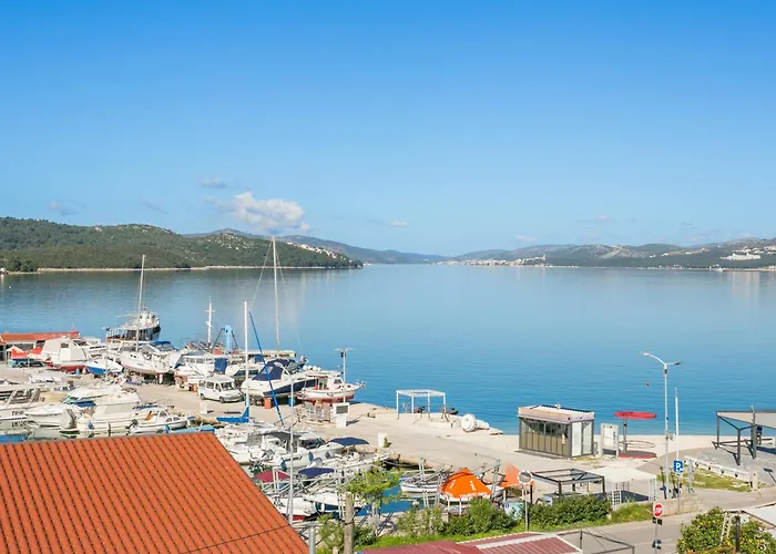 Seaside With A Swimming Pool Okrug Gornji, Ciovo - 11374 Apartament Trogir